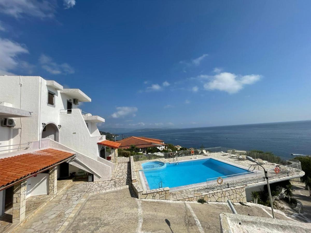 Yannis Apartments برباتي المظهر الخارجي الصورة