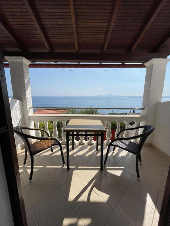 Yannis Apartments برباتي المظهر الخارجي الصورة
